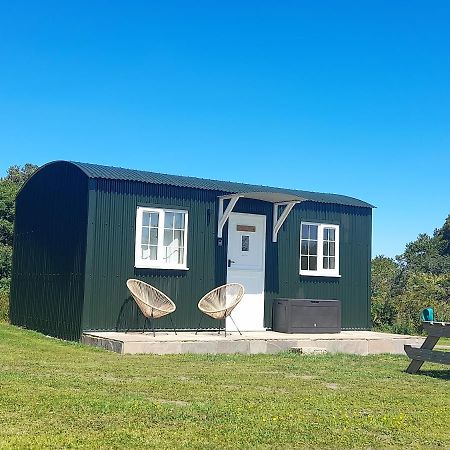 Dinky'S Den Apartment Coverack Bagian luar foto